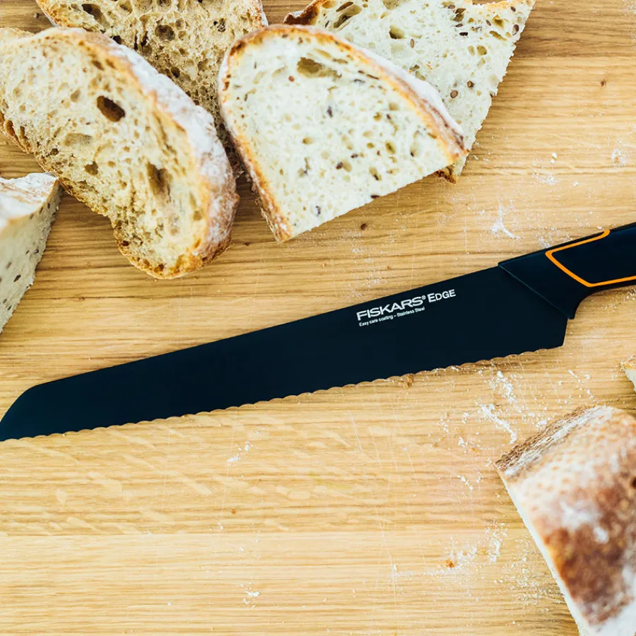 Kniver>FISKARS Edge Brødkniv 23cm
