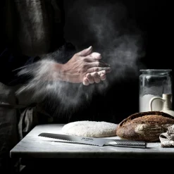 Kniver>GLOBAL Brødkniv G-9 22cm