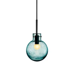 Taklamper|Lamper Fra Hadeland Glassverk>HADELAND GLASSVERK Krystallkule Taklampe Soda Blågrønn