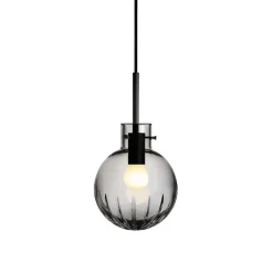 Taklamper|Lamper Fra Hadeland Glassverk>HADELAND GLASSVERK Krystallkule Taklampe Stor Stjerne Røkgrå