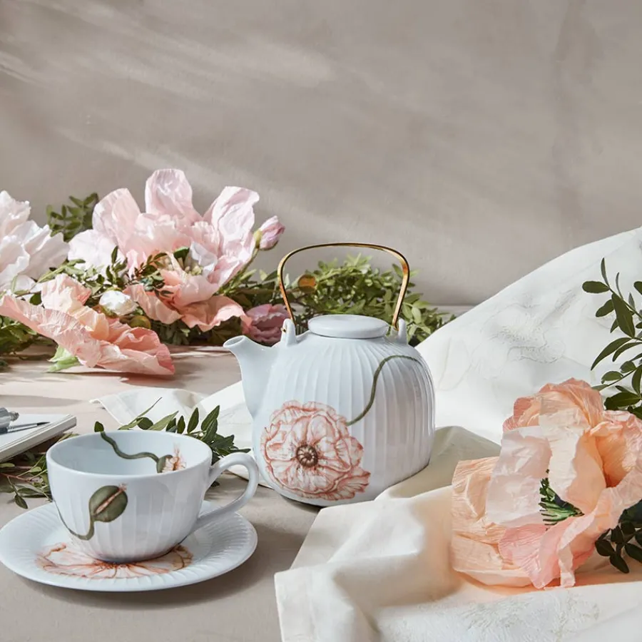 Kopper>KÄHLER DESIGN Kähler Hammershøi Poppy Tekopp m/Skål 38cl Hvit m/Dekor