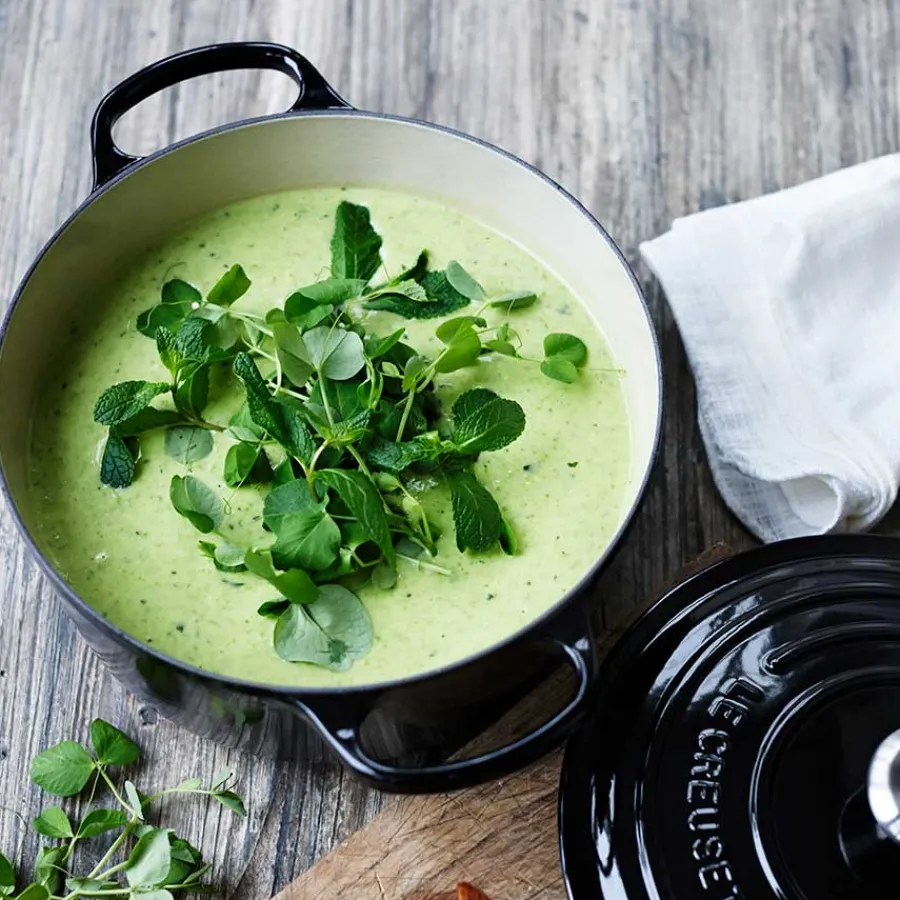 Støpejern>LE CREUSET Støpejernsgryte 4,2L/24cm Black