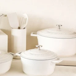 Aluminium>Lifetime Brands Europe ltd Masterclass Cast Aluminium Gryte 2,5L Krem