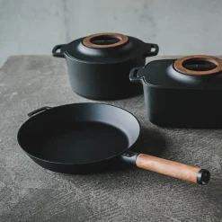 Støpejern>FISKARS Norden Støpejernspanne 24cm