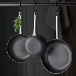 Støpejern>PILLIVUYT GOURMET Garonne Stekepanne Lett Støpejern Non-Stick 28cm