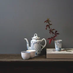 Kaffekanner>PORSGRUNDS PORSELÆNSFABRIK Porsgrunds Porselænsfabrik Bogstad Stråmønster Kaffekanne & Lokk