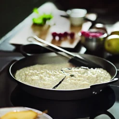 Bakeutstyr>RØSLE Rösle Slikkepot 26cm Rustfritt Stål Sort