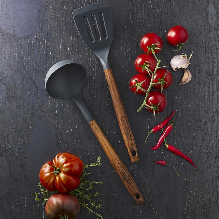 Redskaper>SCANPAN Øse 31cm Karbonisert Ask