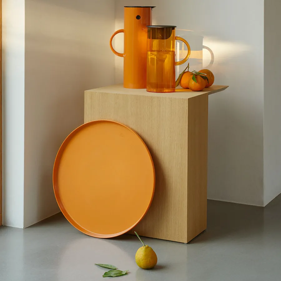Fat>STELTON EM serveringsbrett 40cm Saffron